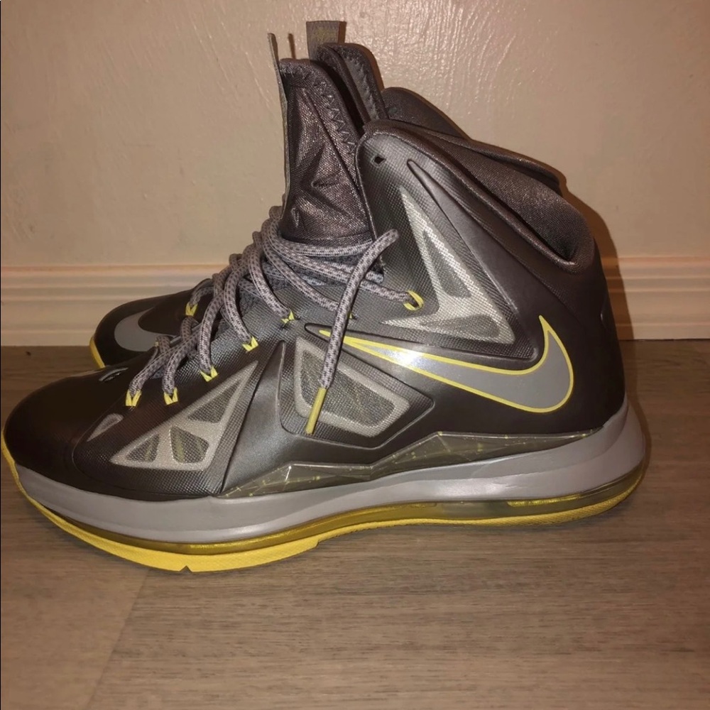 Men’s shoes